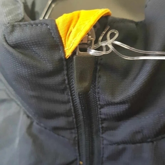 Biz Cool Collection Unisex Razor Performance Jacket - Picture 5 of 15